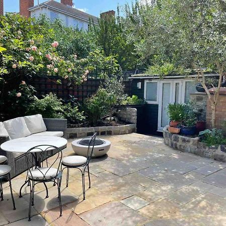 Stylish 1-Bed Studio London Bagian luar foto